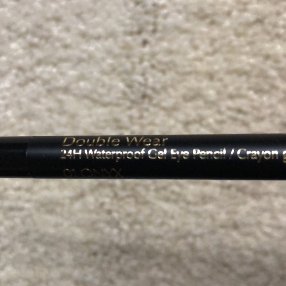 NEW! Estée Lauder Traincase Including Lipstick, Gloss and Eyeliner - Picture 14 of 16